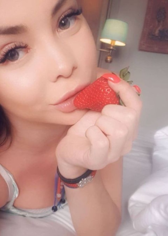 Индивидуалка Вика фото № 2 в городе Энгельс